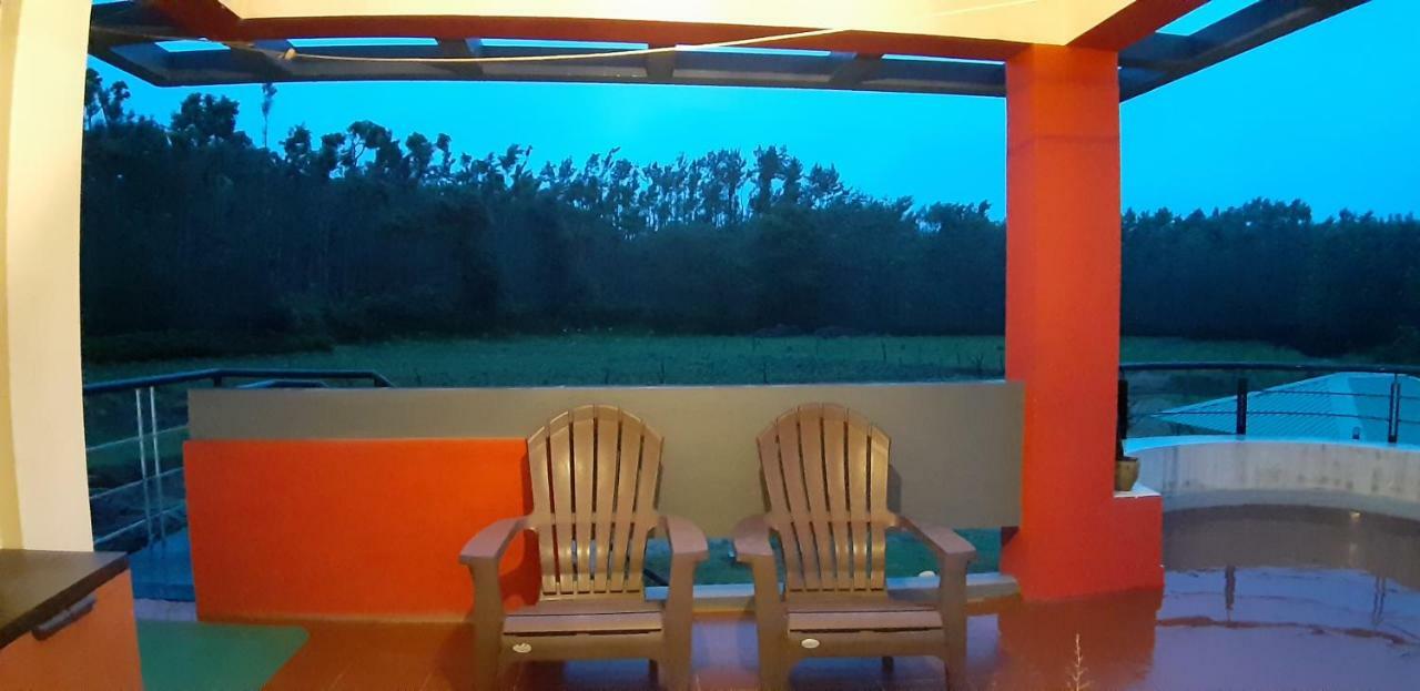 Silvershine Homestay Chikmagalūr エクステリア 写真